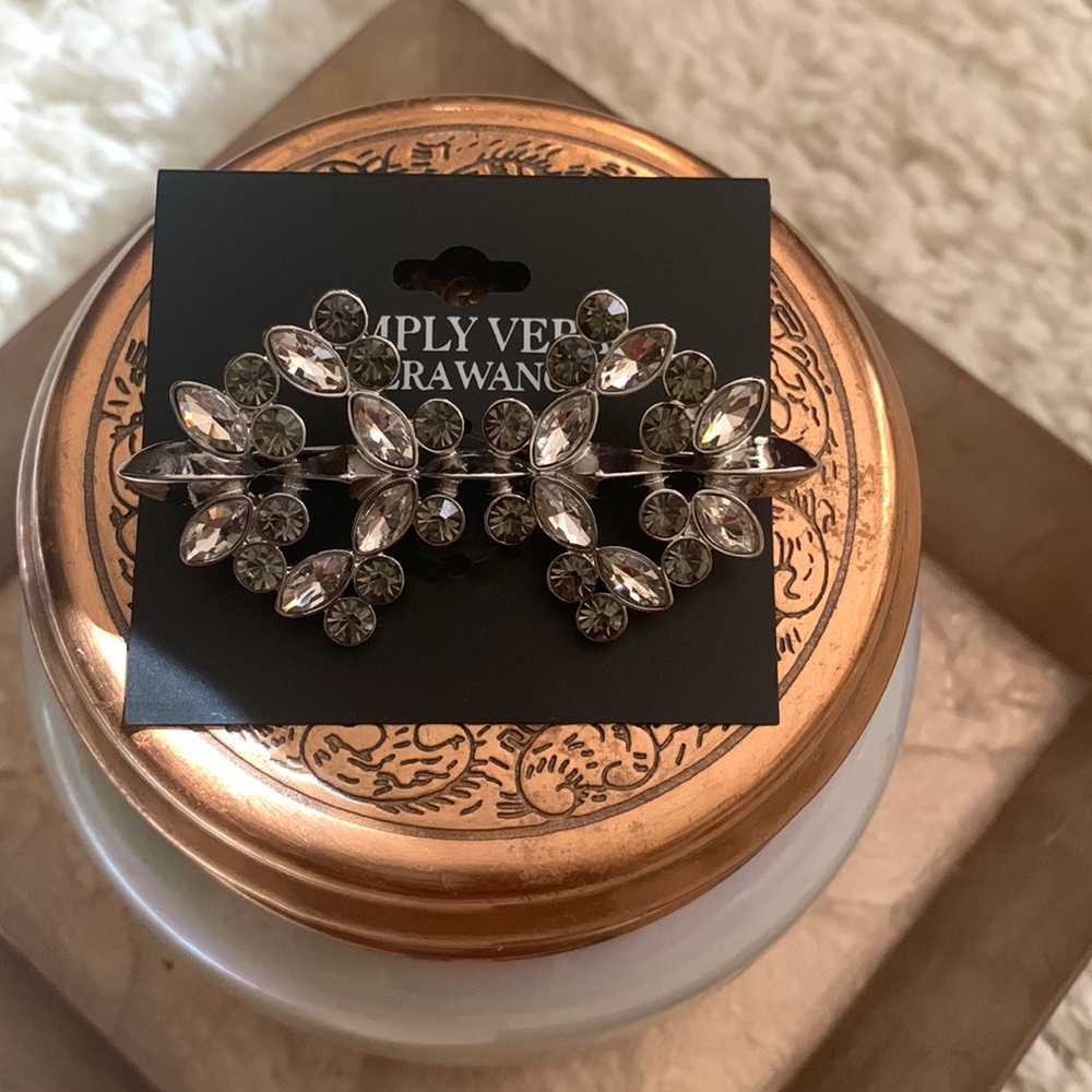 Sparkling Stones Brooch
